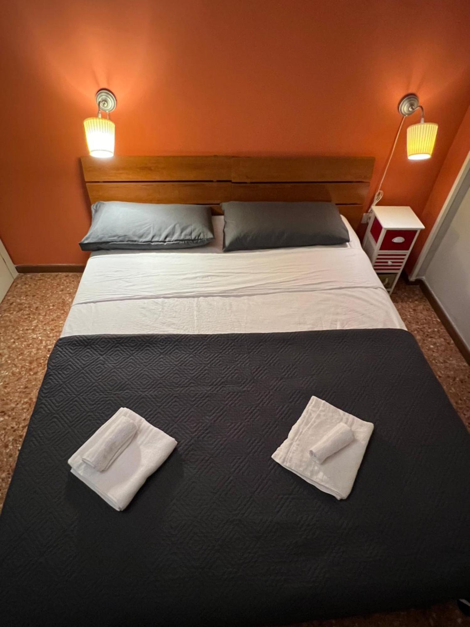 Amrani Rooms Verona Eksteriør billede